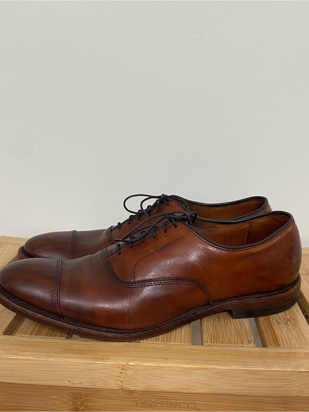 Allen Edmonds Brown Leather Cap-Toe Oxfords
